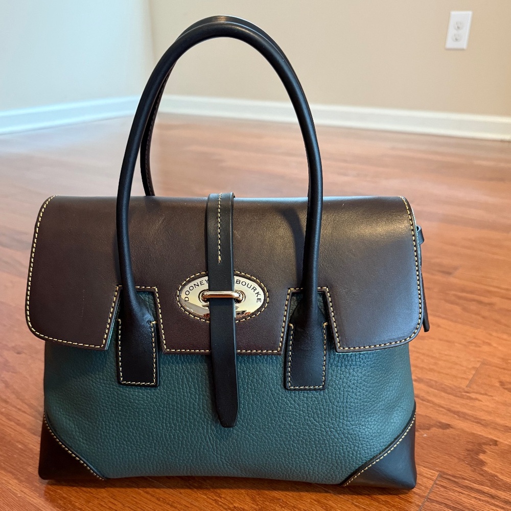 Dooney and Bourke Elisa handbag